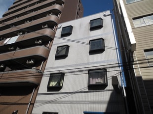 マンション・イン瓦屋町パ－トⅢの物件外観写真